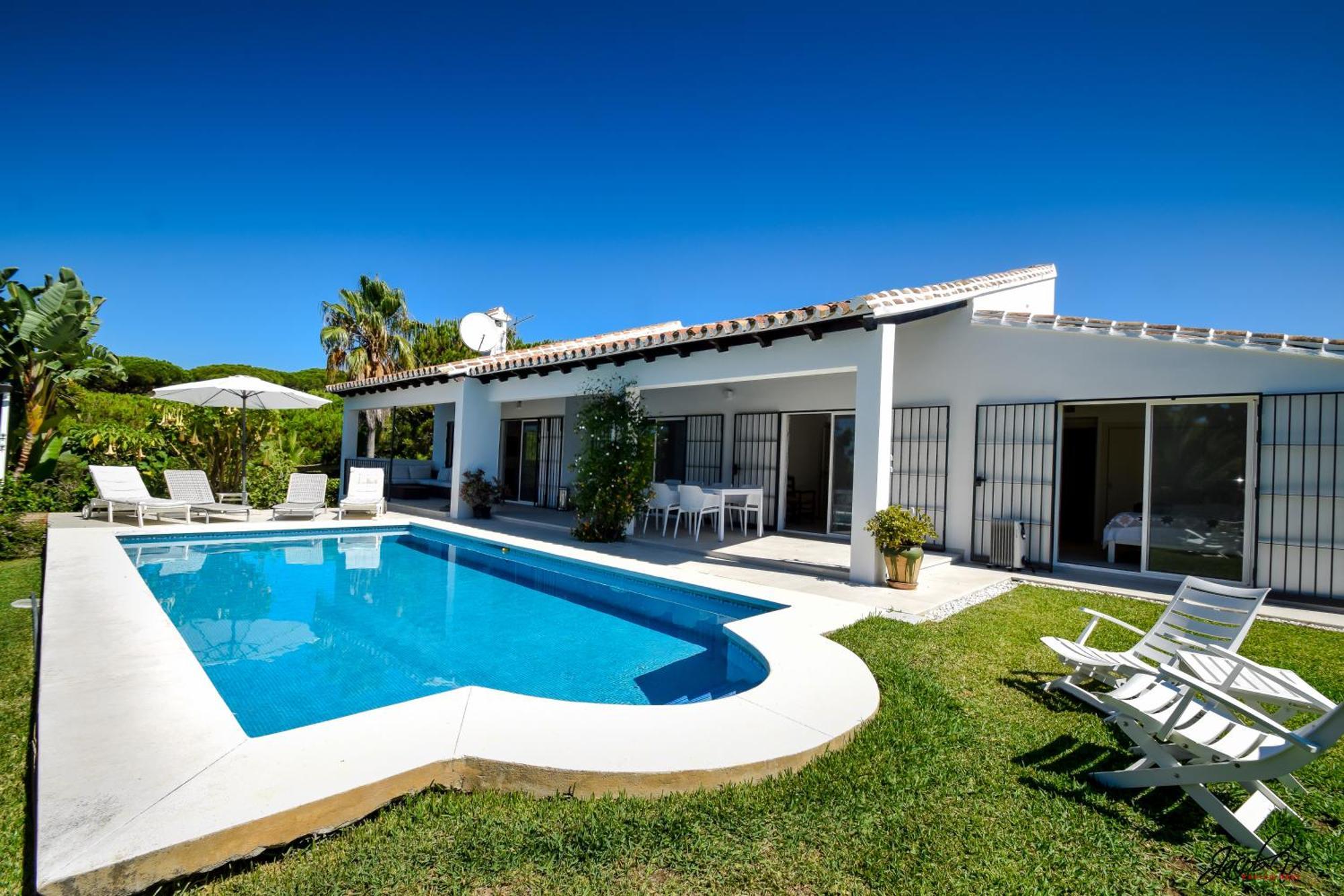 Great Villa Near Beach And Marbella Exterior photo